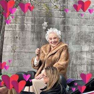 Meet your Posher, Marion